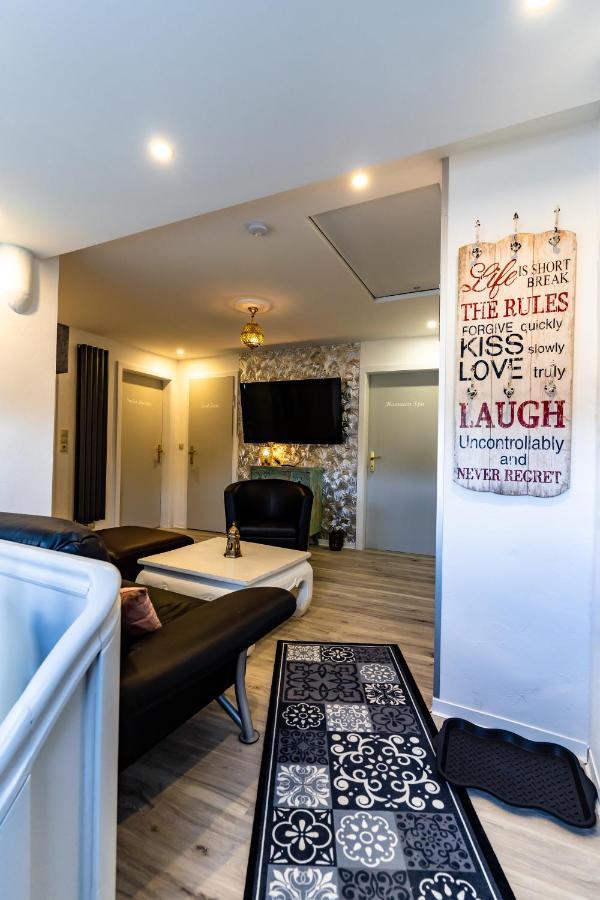 Apartment Timeout Namaste
